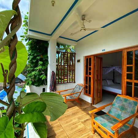 Aqua Blue Hotel Arugam Bay Luaran gambar