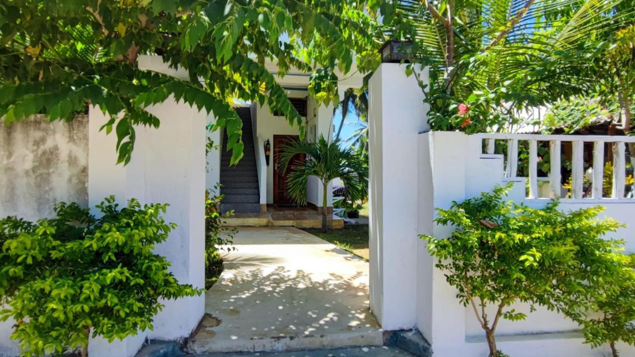 Aqua Blue Hotel Arugam Bay Luaran gambar