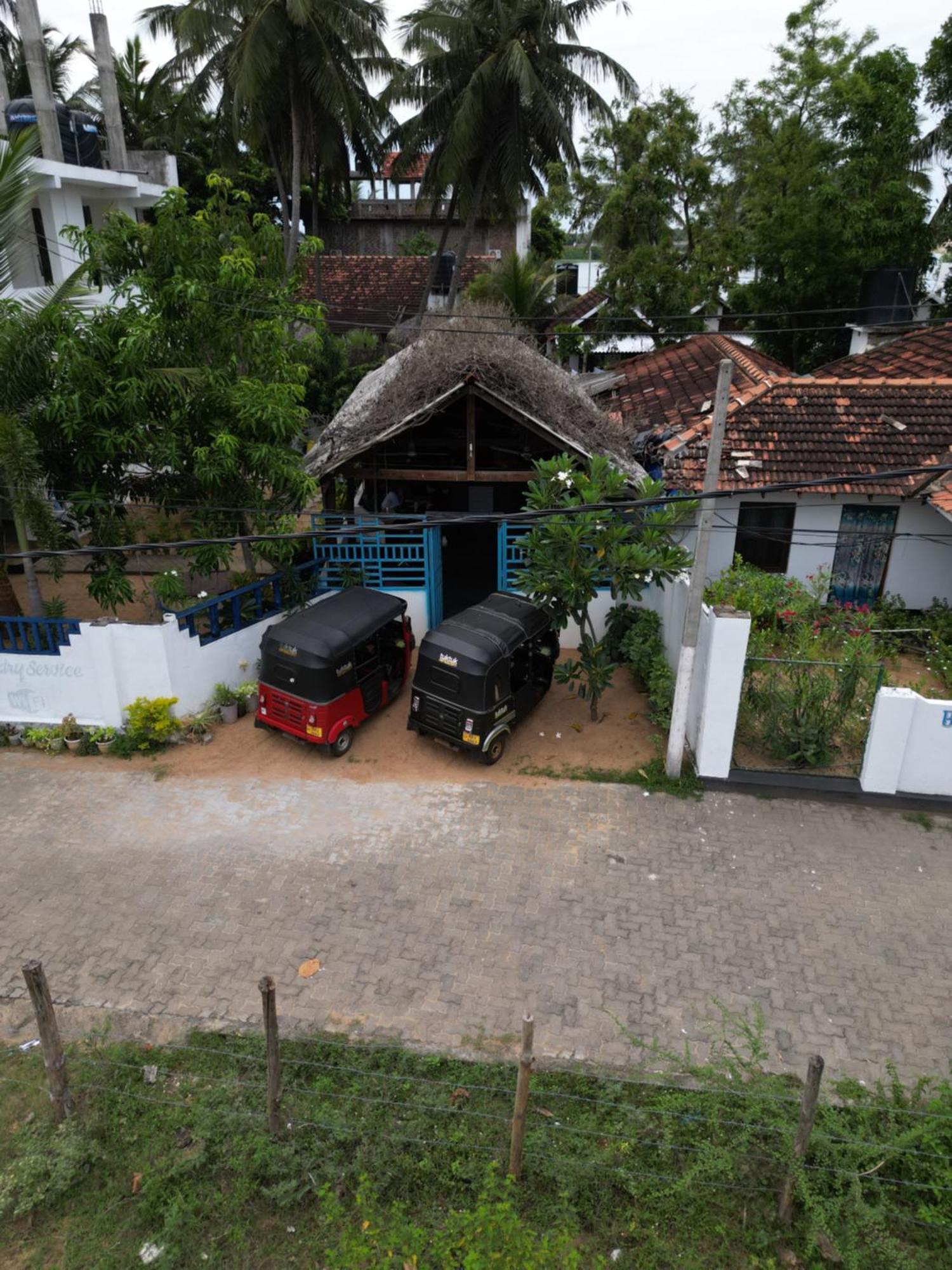 Aqua Blue Hotel Arugam Bay Luaran gambar