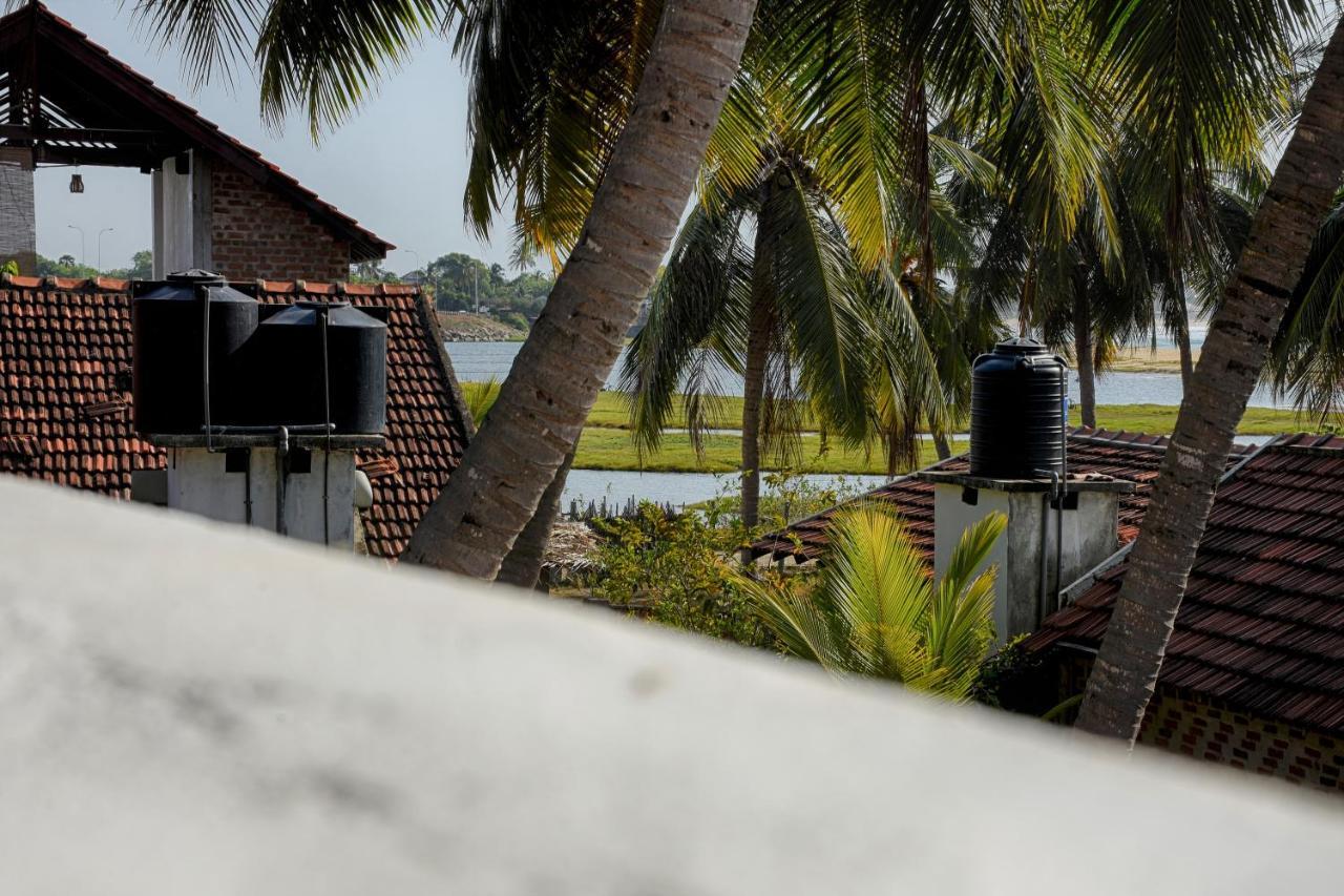 Aqua Blue Hotel Arugam Bay Luaran gambar