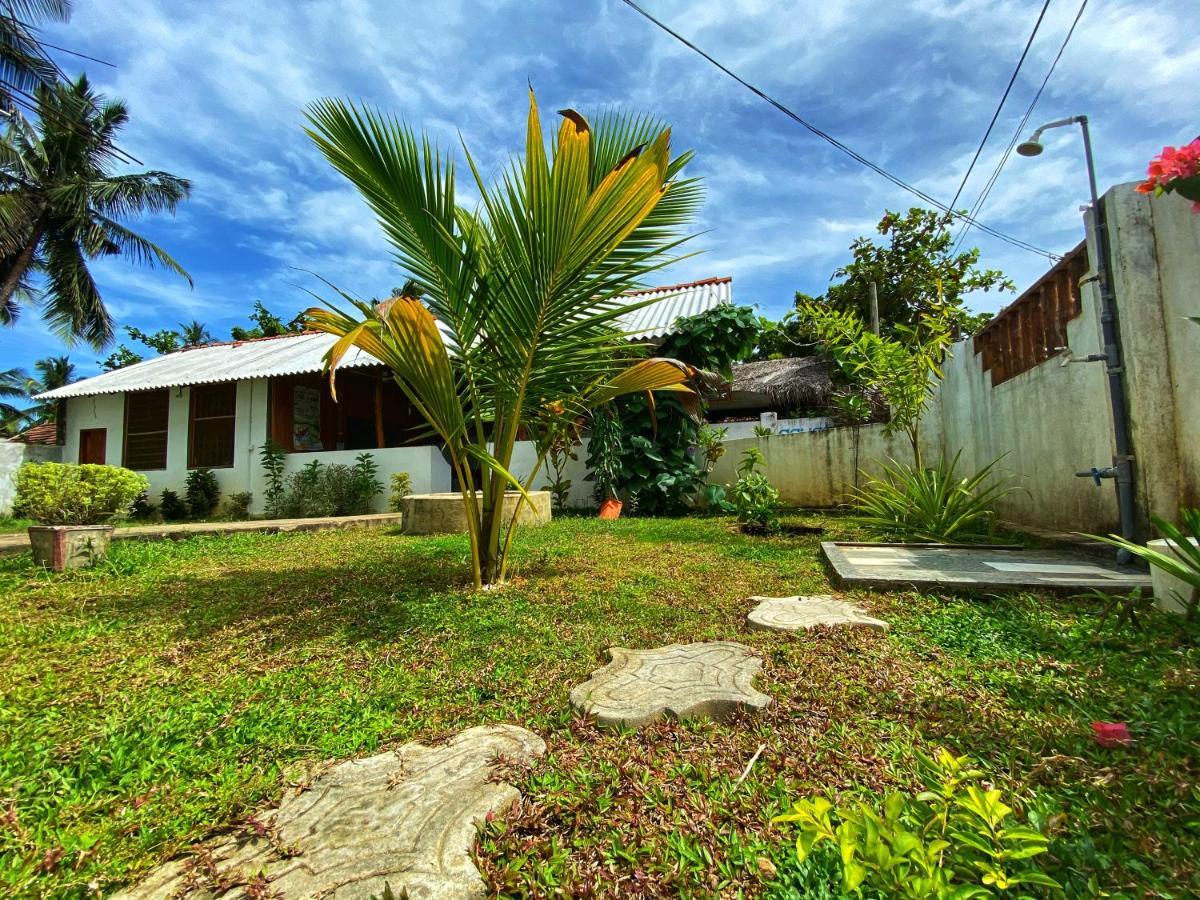 Aqua Blue Hotel Arugam Bay Luaran gambar